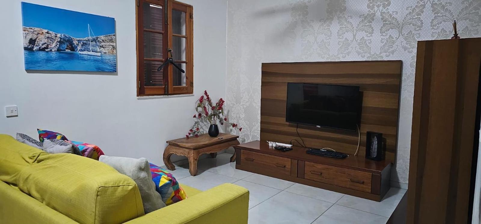 3 Floors Villa On Promenade 4 Bedrooms 3 Bathrooms Sliema Exterior foto